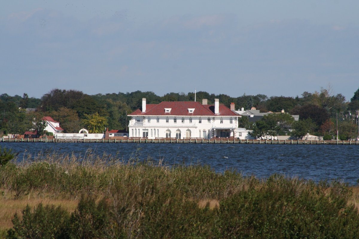 Commack, NY - Suffolk County (kondado sa Tinipong Bansa, New York) - Wikipedia