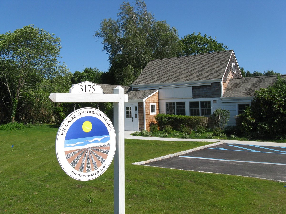 Commack, NY - Sagaponack – Wikipedia